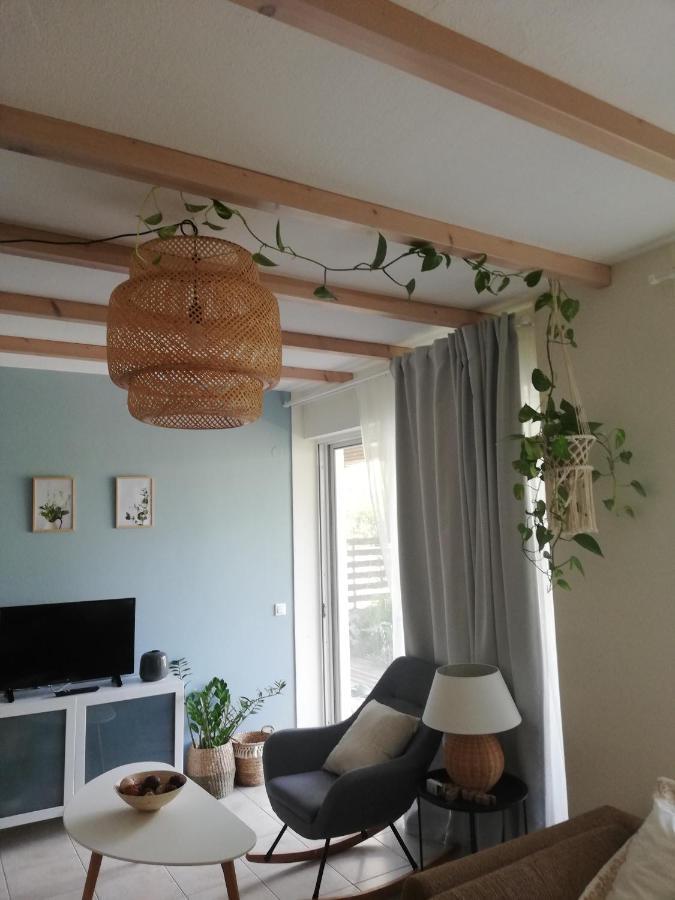 Aura Garden Apartment Faraí Eksteriør bilde