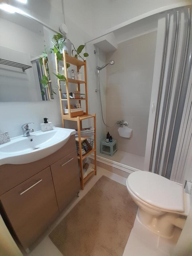 Aura Garden Apartment Faraí Eksteriør bilde
