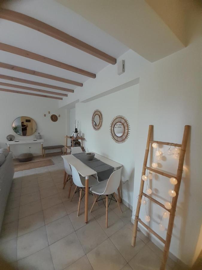 Aura Garden Apartment Faraí Eksteriør bilde
